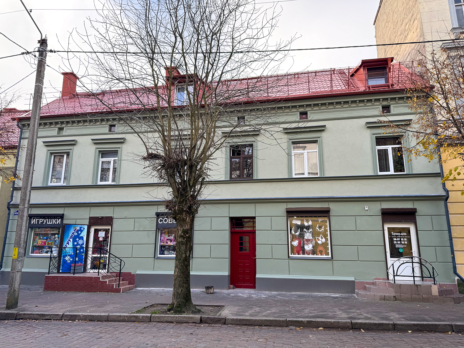 Им — 141 год! А они снова как новые