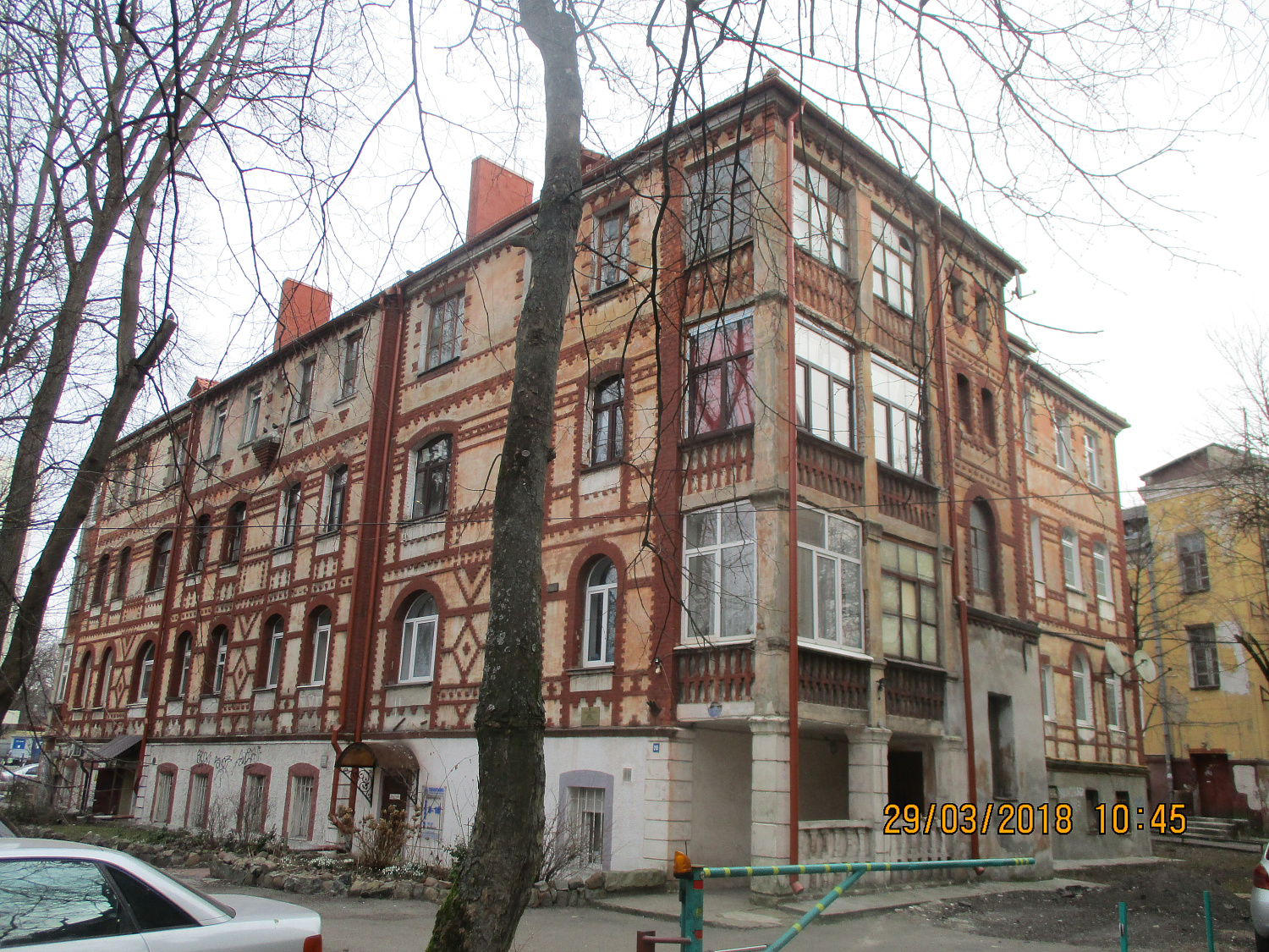 г. Калининград, ул. Комсомольская, 28-30