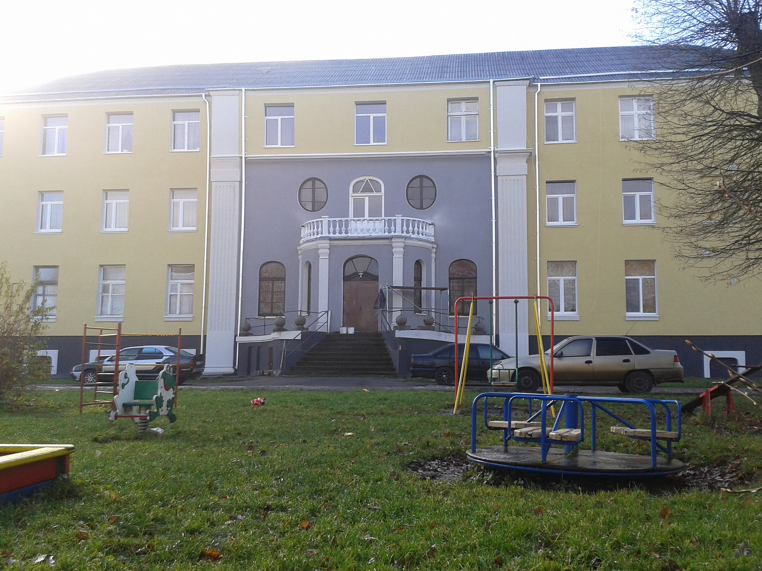 п. Славяновка, ул. Дзержинского, д. 4