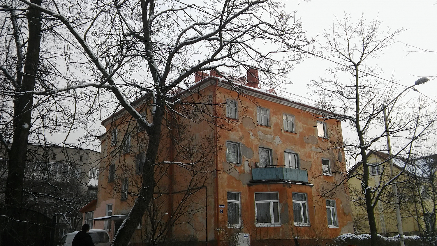 г. Калининград, ул. Бородинская, 6