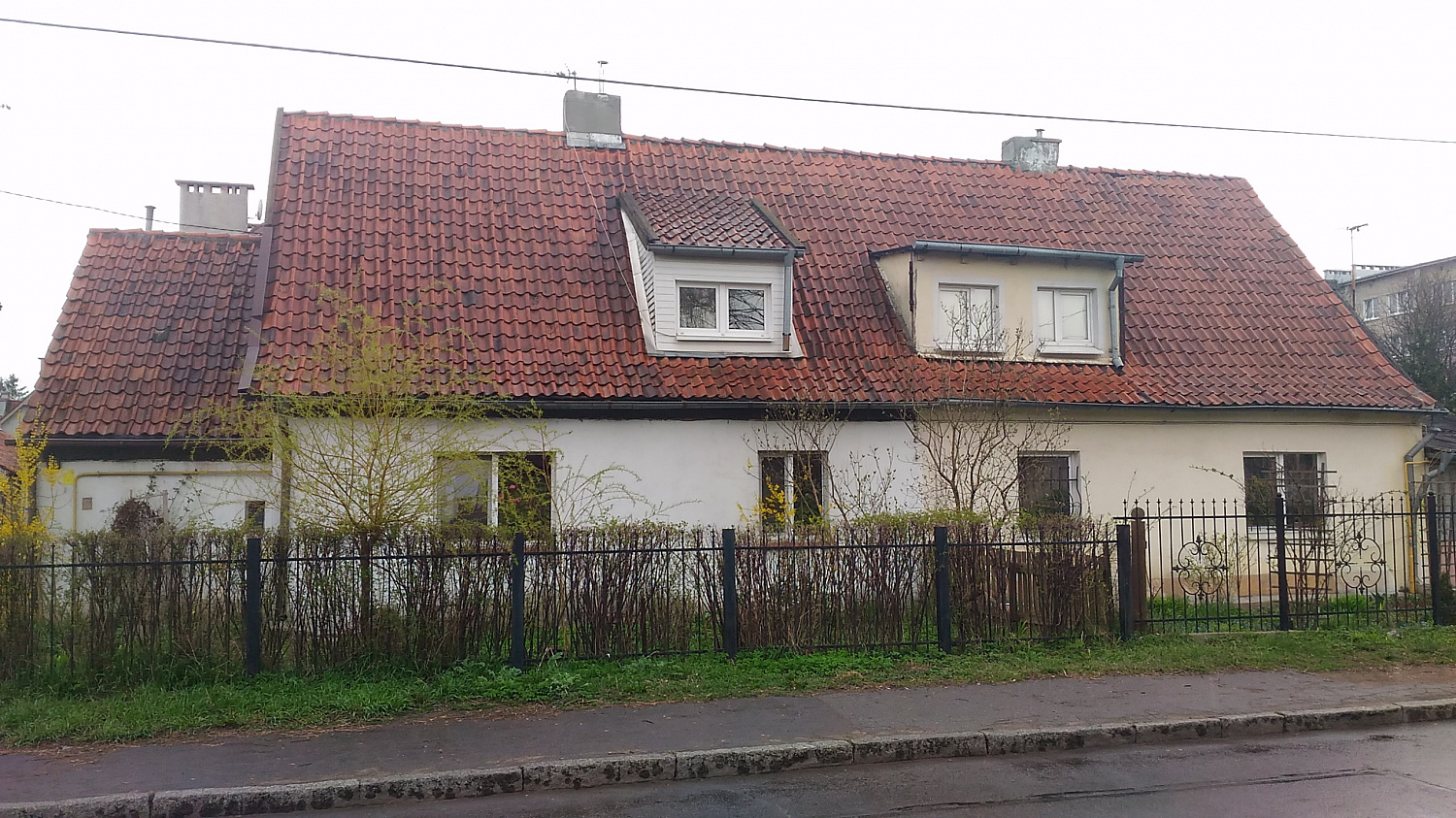 г. Калининград, ул. Чкалова, 74-76