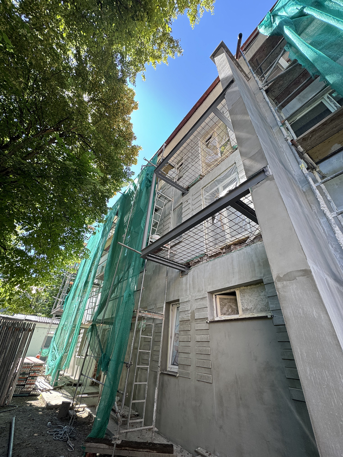  Новые балконы на Каштановой аллее, 68-70 в Калининграде