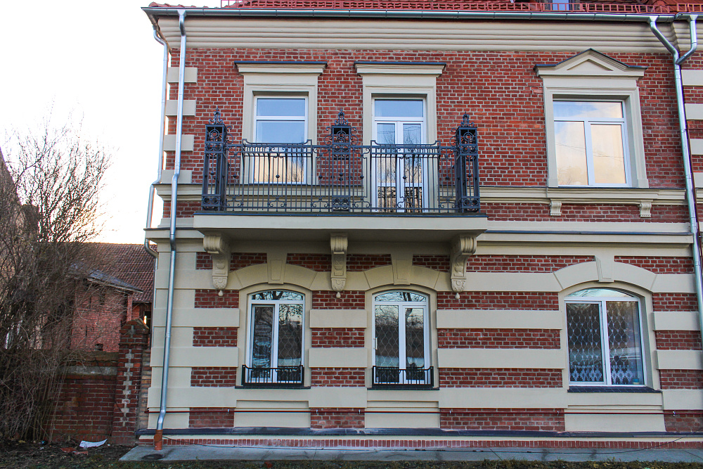 пос. Железнодорожный, ул. Коммунистическая, 38