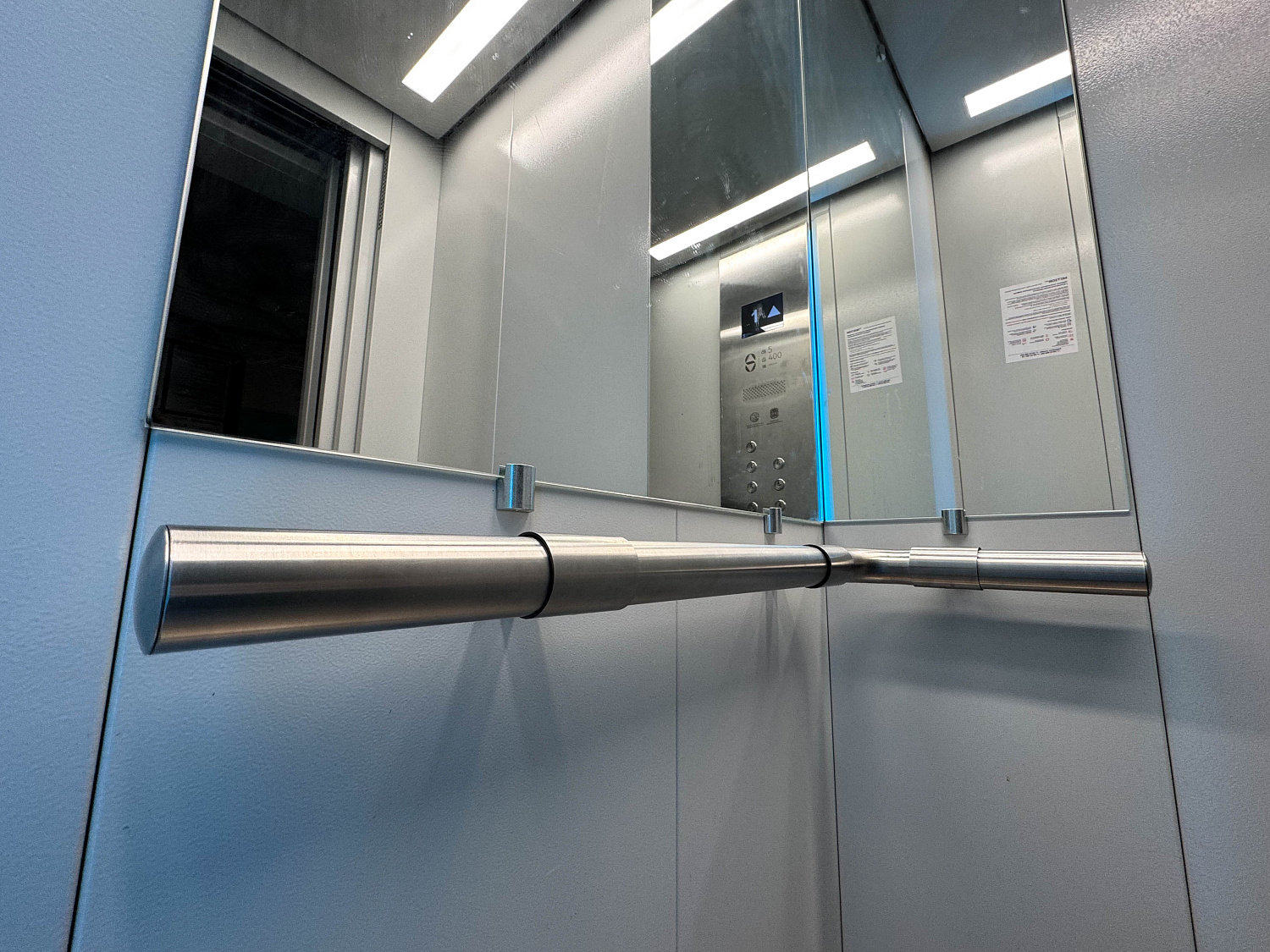  Лифтовые кабины с обновлённым дизайном