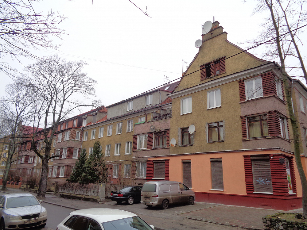 г. Калининград, ул. Пугачева, 15, С.Разина, 30-30А, Офицерская, 18