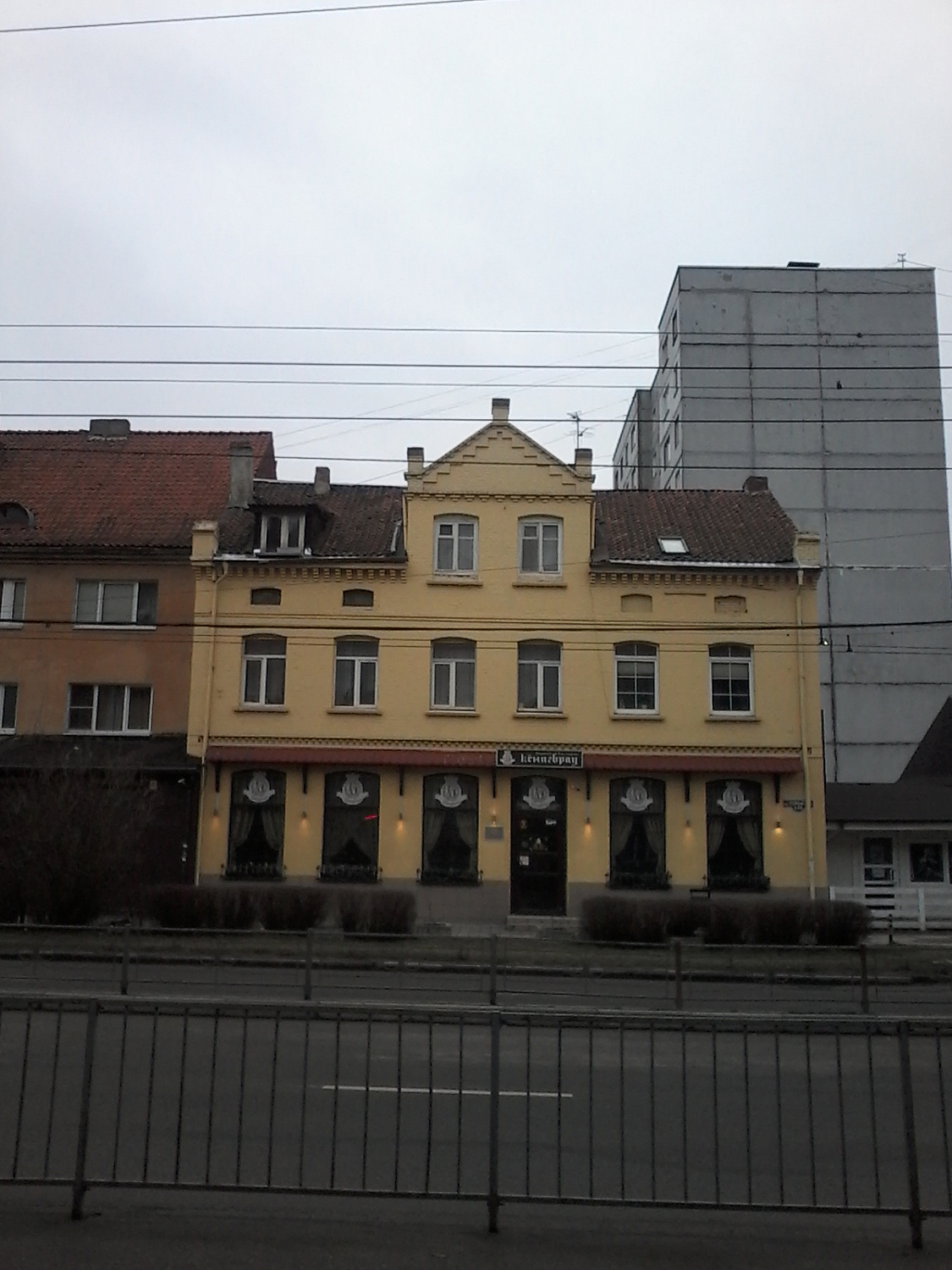 г. Калининград, ул. Горького, 120