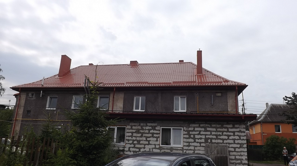 г.Калининград, ул. Бурыхина, 40-42