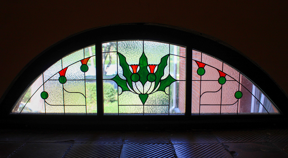 пос. Железнодорожный, ул. Коммунистическая, 42