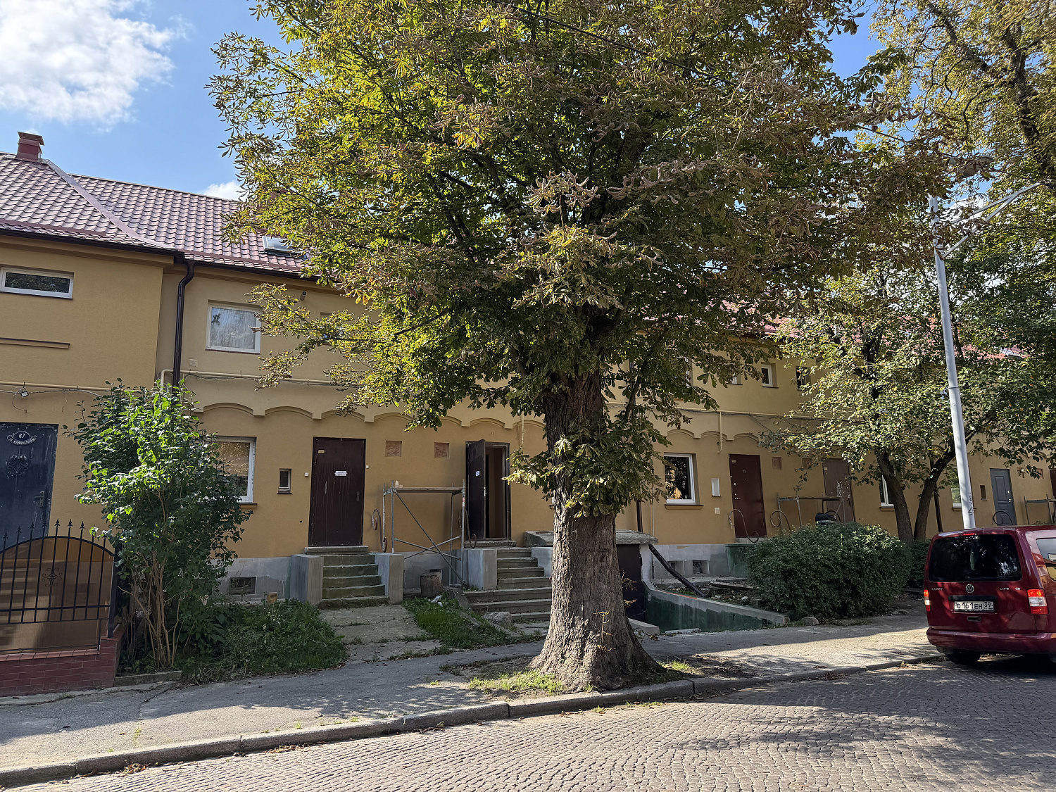 Возвращение символов на фасад исторического дома