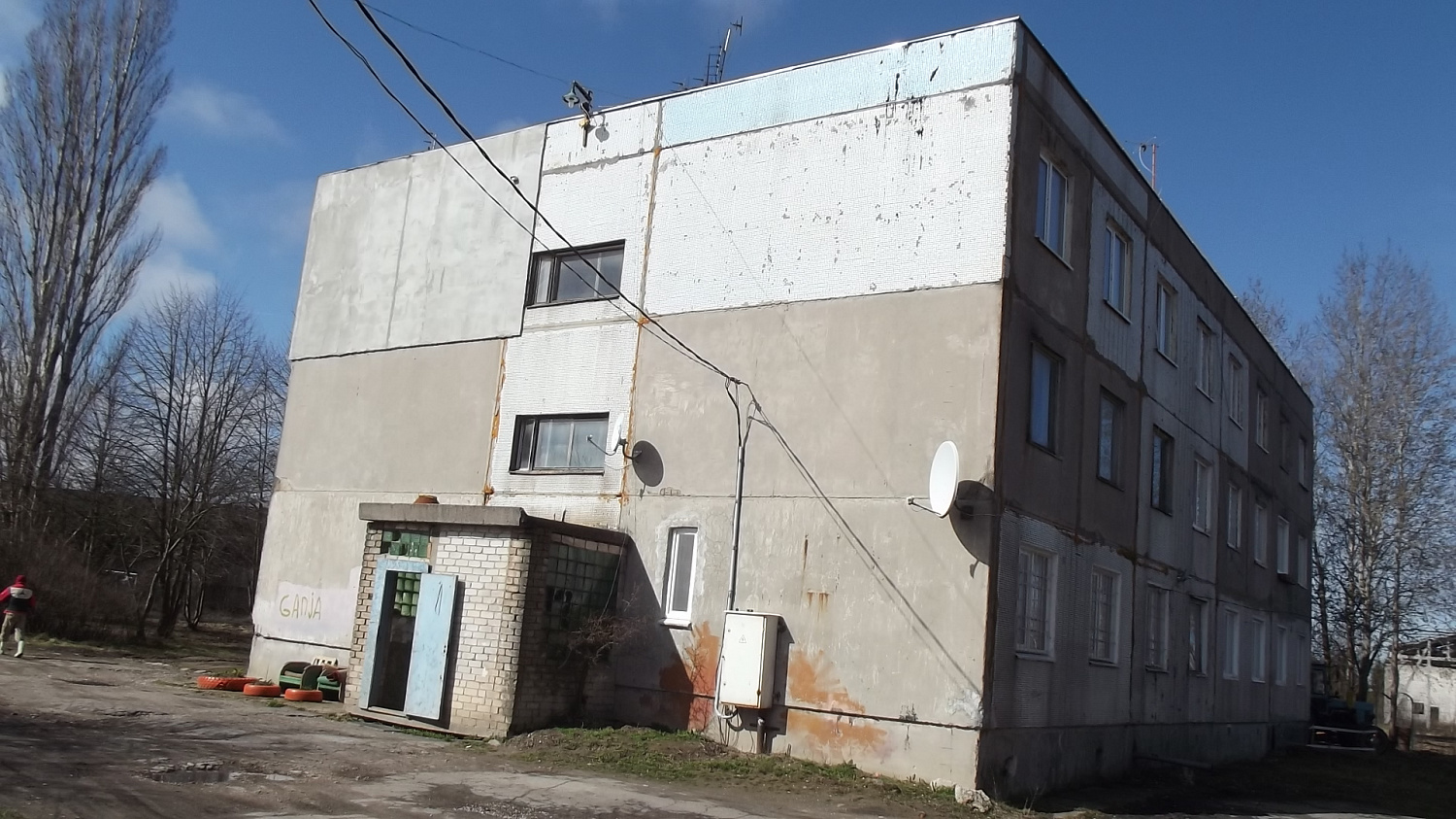 пос. Каменка, ул. Заводская д. 3